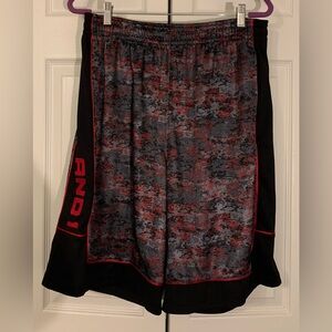 AND1 Men's Red and Black Athletic Basketball Shorts Size Large EUC